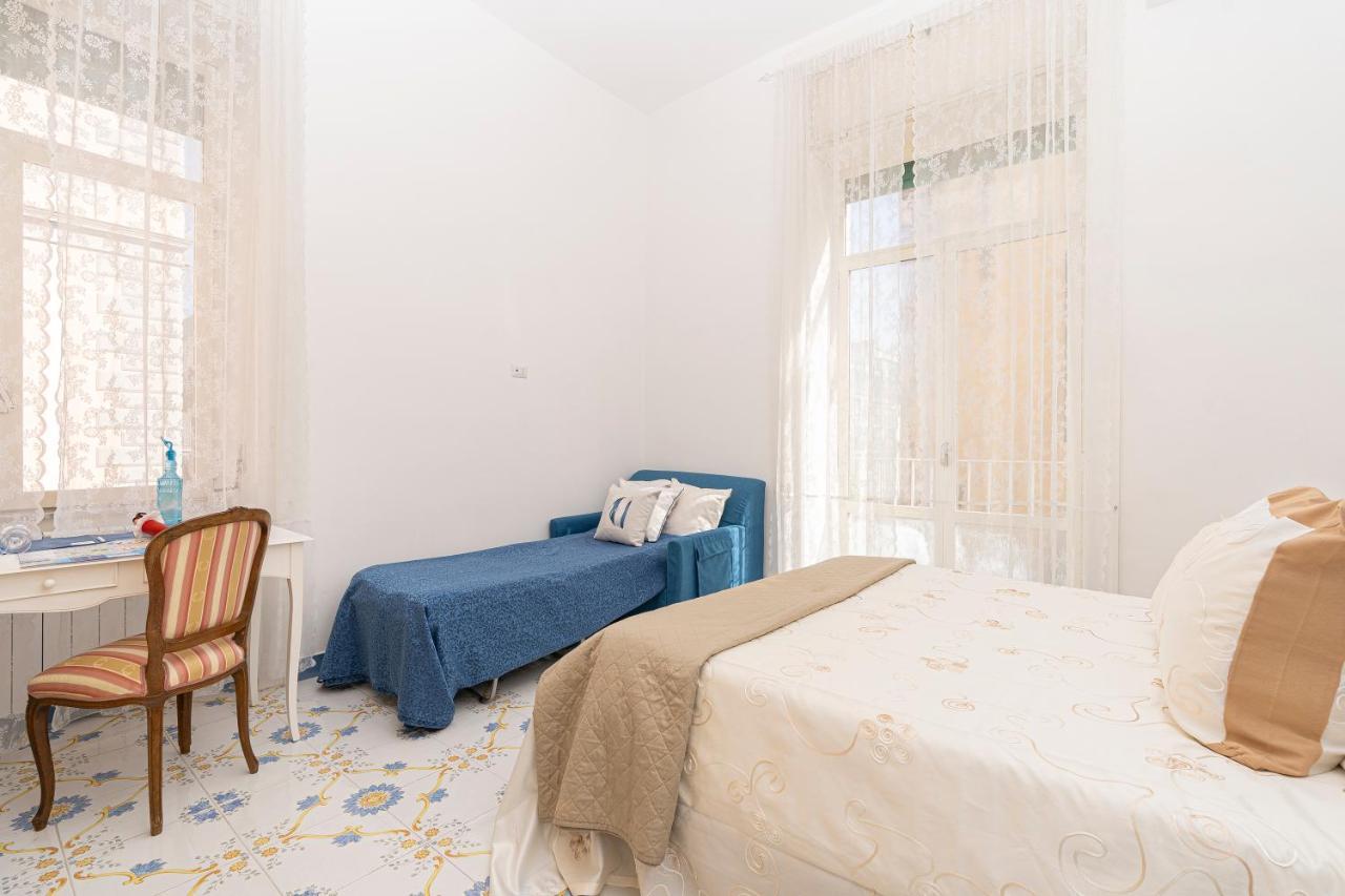 NapulitanDream Hotel Napoli Exterior foto